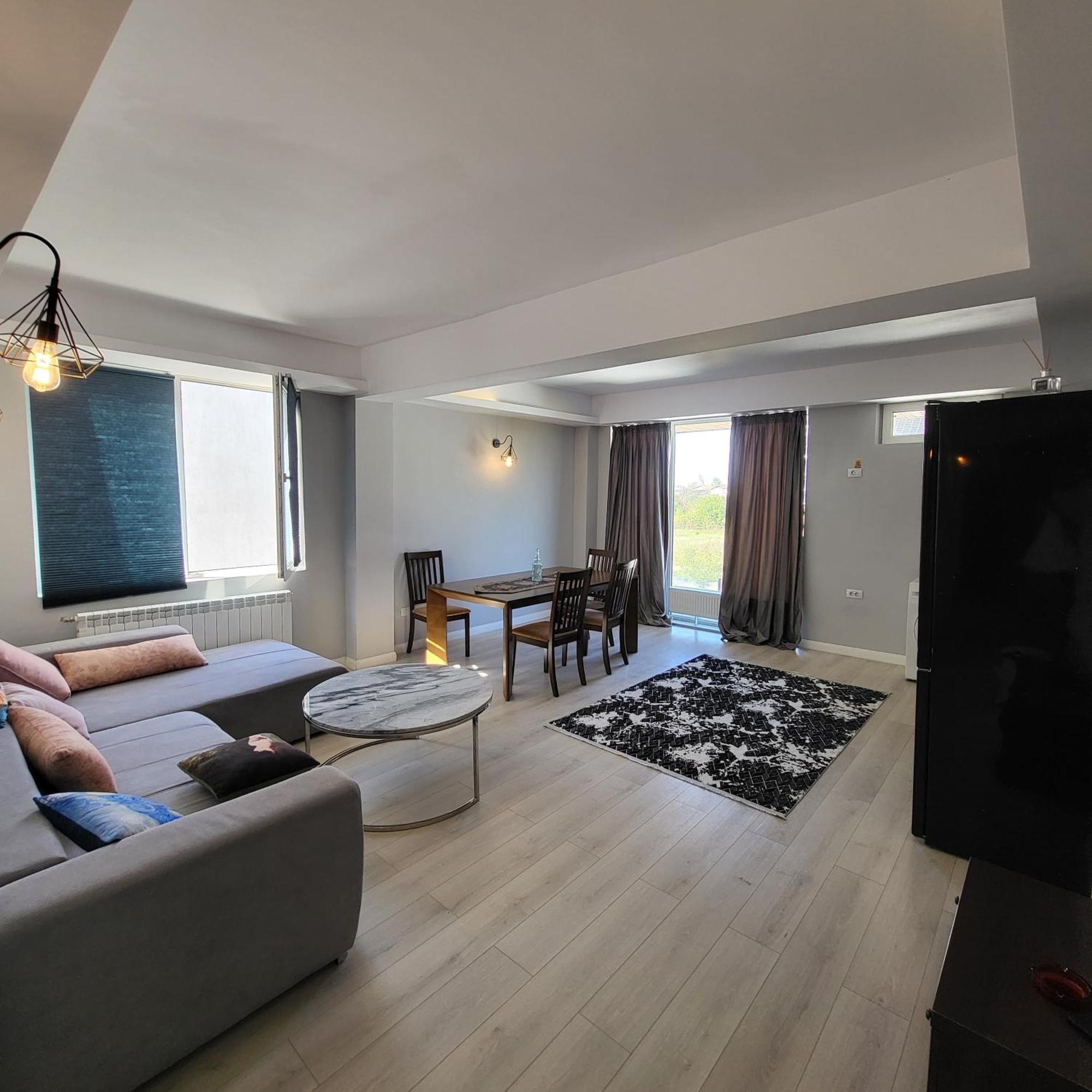 Crystal Apartment Bukarest Exterior foto